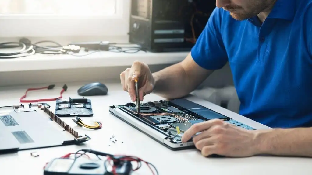 Broken Laptop Screen Repair Cost